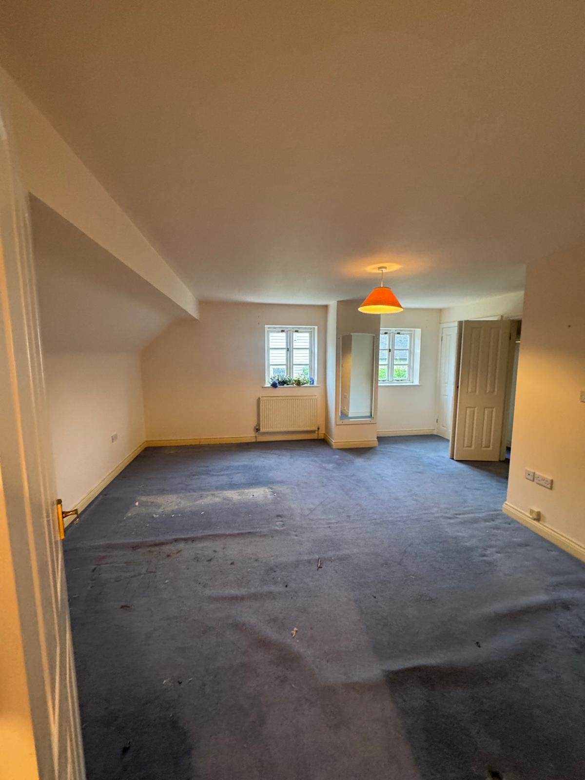 empty room with carpet cleaning possible