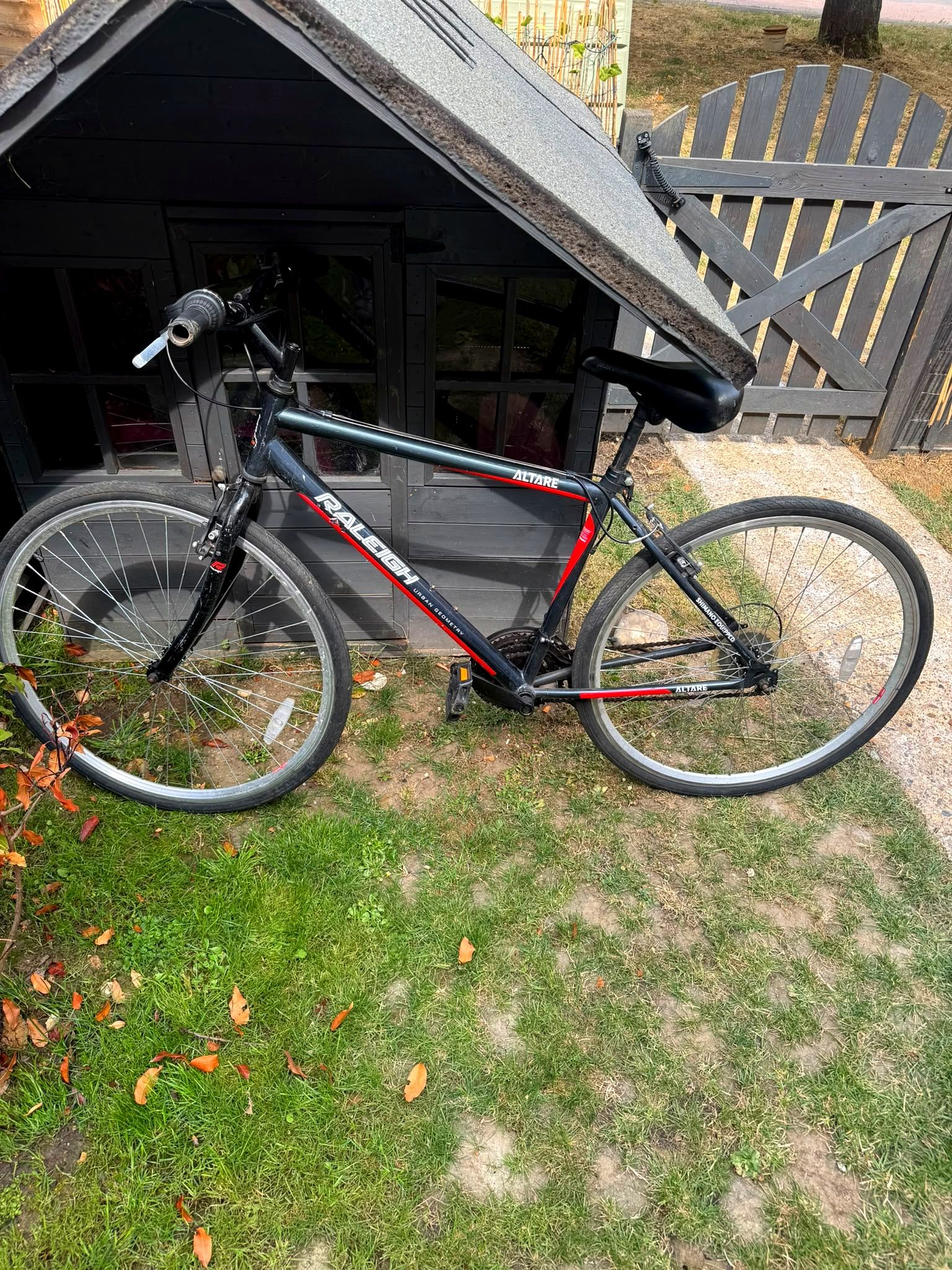 A red mountain bike