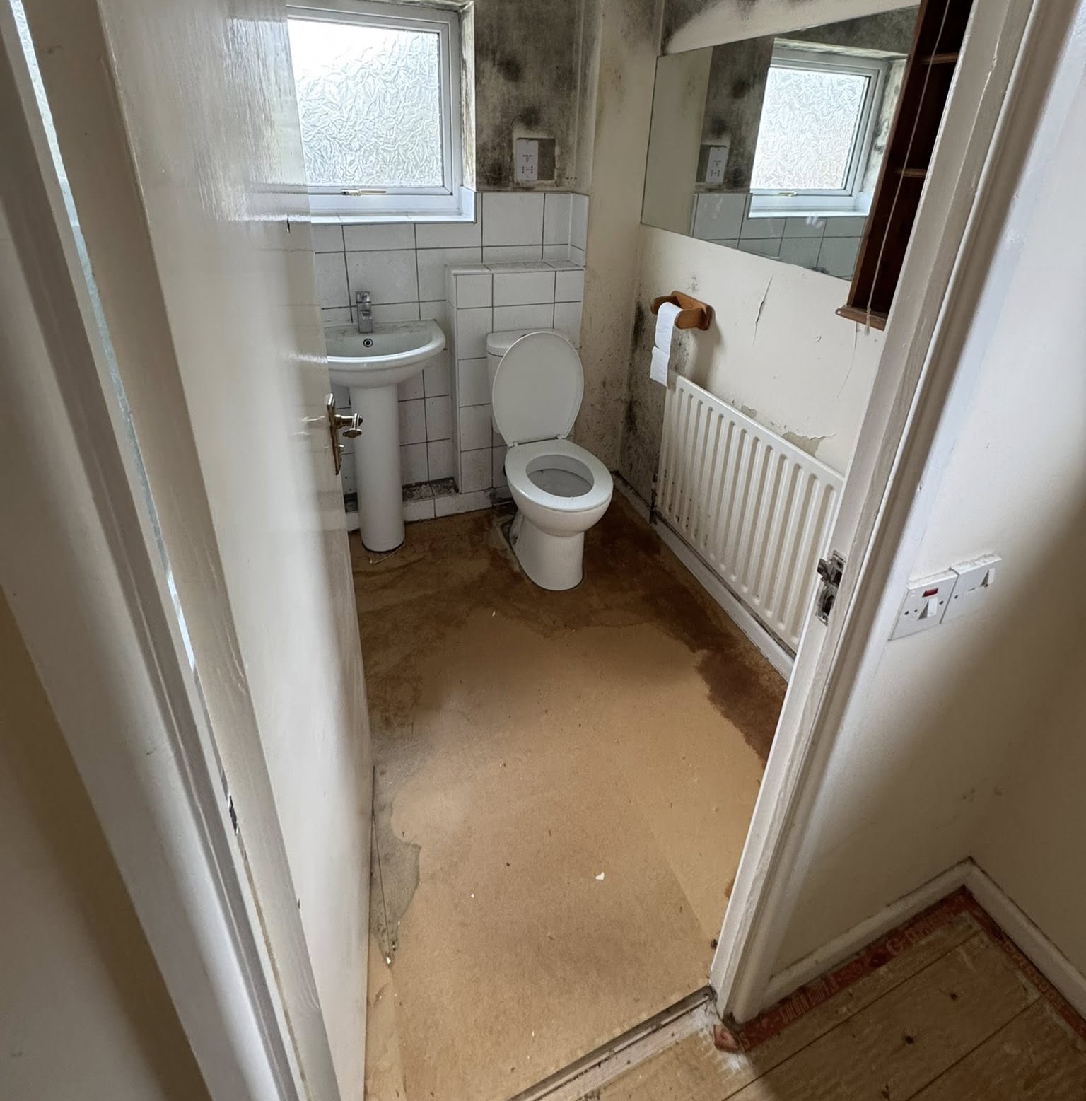 The bathroom that was cleared